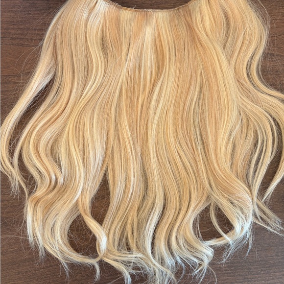 Halo Couture Extensions - Golden Blonde - Picture 7 of 8